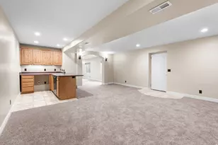 12472 S Freedom Hill Way, Herriman, UT 84096 - Photo 33