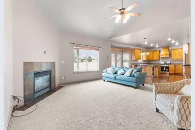 12472 S Freedom Hill Way, Herriman, UT 84096 - Photo 9