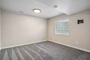 8224 S Oak Vista Dr, West Jordan, UT 84081 - Photo 27