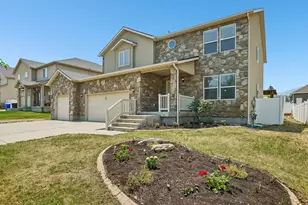 8224 S Oak Vista Dr, West Jordan, UT 84081 - Photo 3