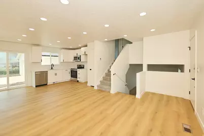 3972 S 7105 W, West Valley, UT 84128 - Photo 7