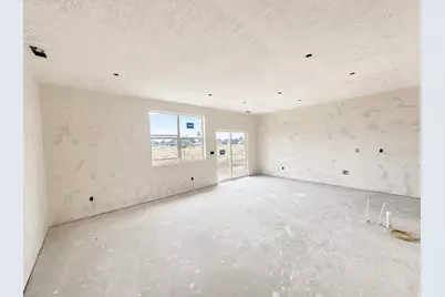 1067 N Summit View Dr, Harrisville, UT 84404 - Photo 5