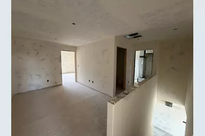 1067 N Summit View Dr, Harrisville, UT 84404 - Photo 11