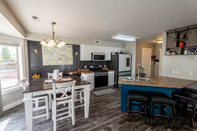 1443 W 250 N, Springville, UT 84663 - Photo 9