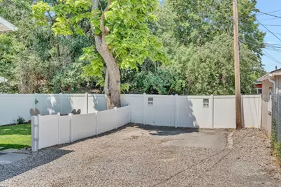 614 S 900 E, Salt Lake City, UT 84102 - Photo 27