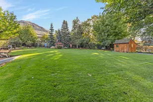 252 N 400 E, Centerville, UT 84014 - Photo 87