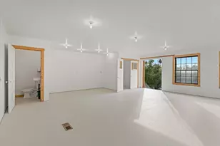 252 N 400 E, Centerville, UT 84014 - Photo 65