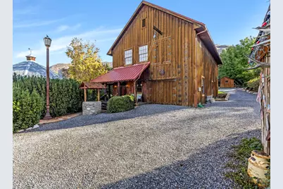 252 N 400 E, Centerville, UT 84014 - Photo 45