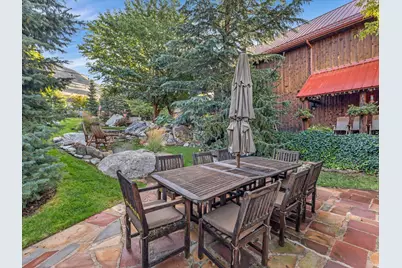 252 N 400 E, Centerville, UT 84014 - Photo 73