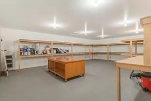 252 N 400 E, Centerville, UT 84014 - Photo 67