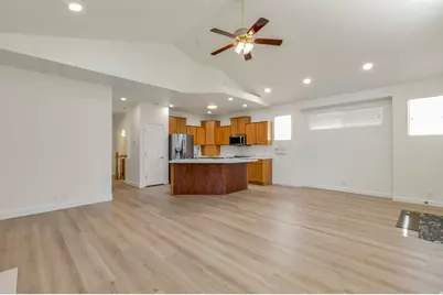 542 E Land Rush Dr, Midvale, UT 84047 - Photo 5