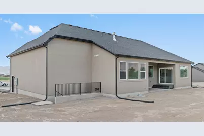 4125 N 560 W #009, Erda, UT 84074 - Photo 17