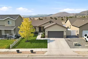 2361 E Ox Yoke Dr, Eagle Mountain, UT 84005 - Photo 1