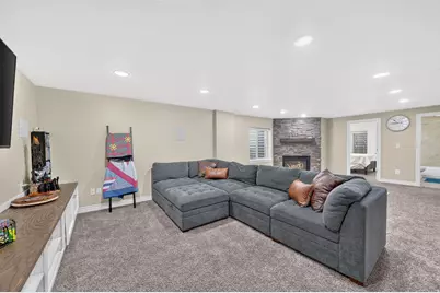 2361 E Ox Yoke Dr, Eagle Mountain, UT 84005 - Photo 25