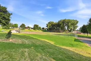270 W 400 N, American Fork, UT 84003 - Photo 43