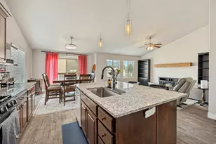 719 W Shavey Ln, Springville, UT 84663 - Photo 7