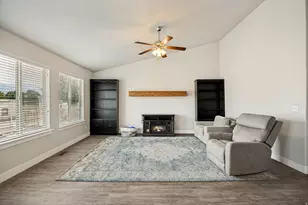 719 W Shavey Ln, Springville, UT 84663 - Photo 9