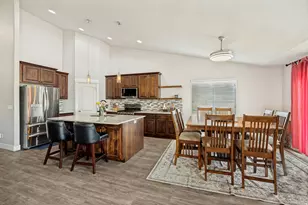 719 W Shavey Ln, Springville, UT 84663 - Photo 5