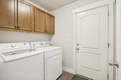 719 W Shavey Ln, Springville, UT 84663 - Photo 11