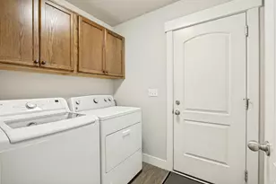 719 W Shavey Ln, Springville, UT 84663 - Photo 11