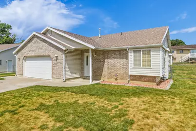 5078 S 3425 W, Roy, UT 84067 - Photo 5