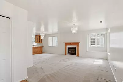 5078 S 3425 W, Roy, UT 84067 - Photo 7