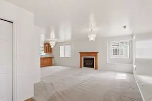 5078 S 3425 W, Roy, UT 84067 - Photo 7