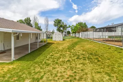 5078 S 3425 W, Roy, UT 84067 - Photo 29