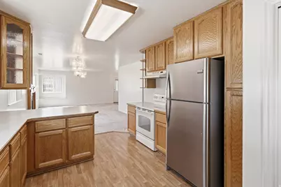 5078 S 3425 W, Roy, UT 84067 - Photo 13