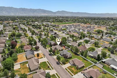 1359 W 2175 S, Syracuse, UT 84075 - Photo 45