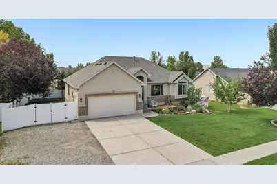 1359 W 2175 S, Syracuse, UT 84075 - Photo 39
