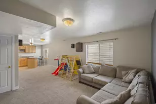 3436 W Downhill Rd S, Taylorsville, UT 84129 - Photo 21