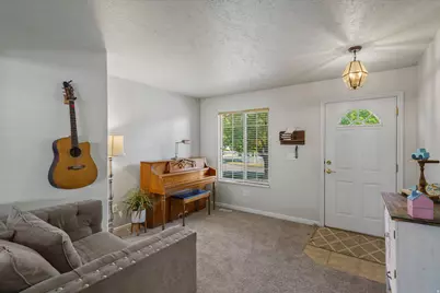 3436 W Downhill Rd S, Taylorsville, UT 84129 - Photo 5