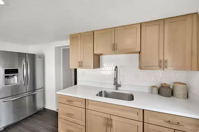 1131 S 200 W, Salt Lake City, UT 84101 - Photo 13