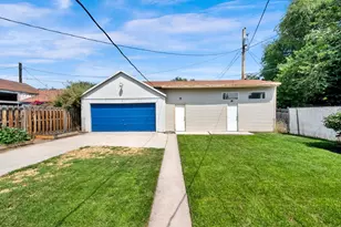 1131 S 200 W, Salt Lake City, UT 84101 - Photo 23