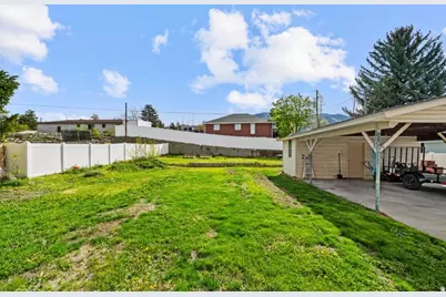 366 S 500 E, River Heights, UT 84321 - Photo 21