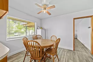 366 S 500 E, River Heights, UT 84321 - Photo 7