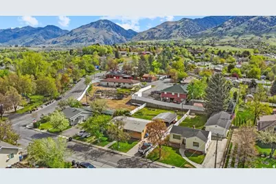 366 S 500 E, River Heights, UT 84321 - Photo 29
