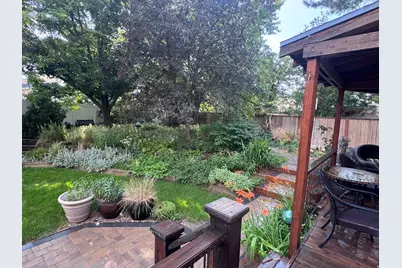 944 E Bernay Cir, Sandy, UT 84094 - Photo 7