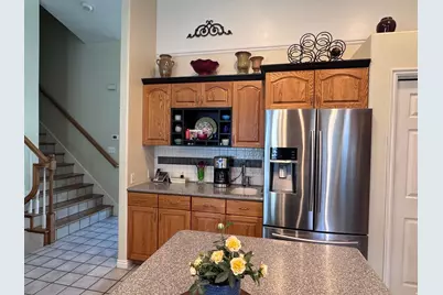 944 E Bernay Cir, Sandy, UT 84094 - Photo 33