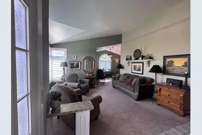 944 E Bernay Cir, Sandy, UT 84094 - Photo 29