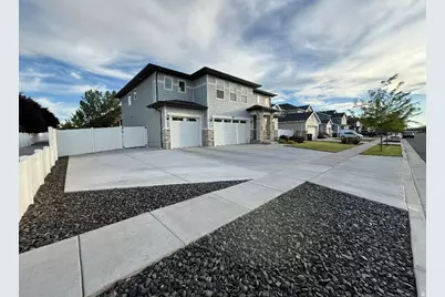 1867 W 2135 S, Woods Cross, UT 84087 - Photo 3
