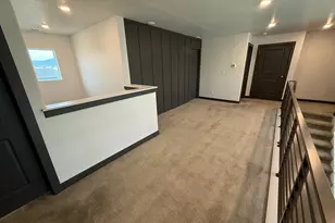 1867 W 2135 S, Woods Cross, UT 84087 - Photo 17