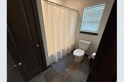 1867 W 2135 S, Woods Cross, UT 84087 - Photo 35