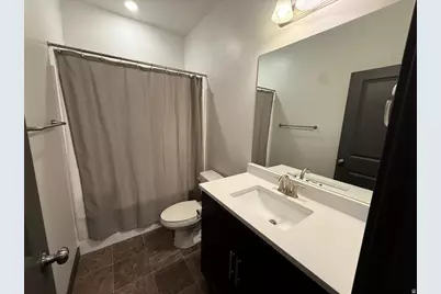 1867 W 2135 S, Woods Cross, UT 84087 - Photo 15