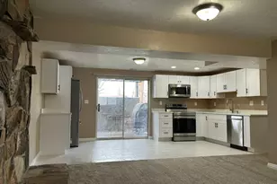 236 E Oak Ln S, Farmington, UT 84025 - Photo 21