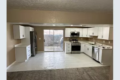 236 E Oak Ln S, Farmington, UT 84025 - Photo 19