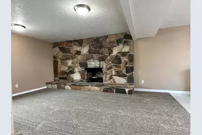 236 E Oak Ln S, Farmington, UT 84025 - Photo 17