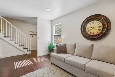 78 E 735 S, Centerville, UT 84014 - Photo 7