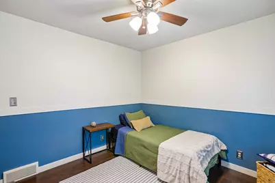 78 E 735 S, Centerville, UT 84014 - Photo 23